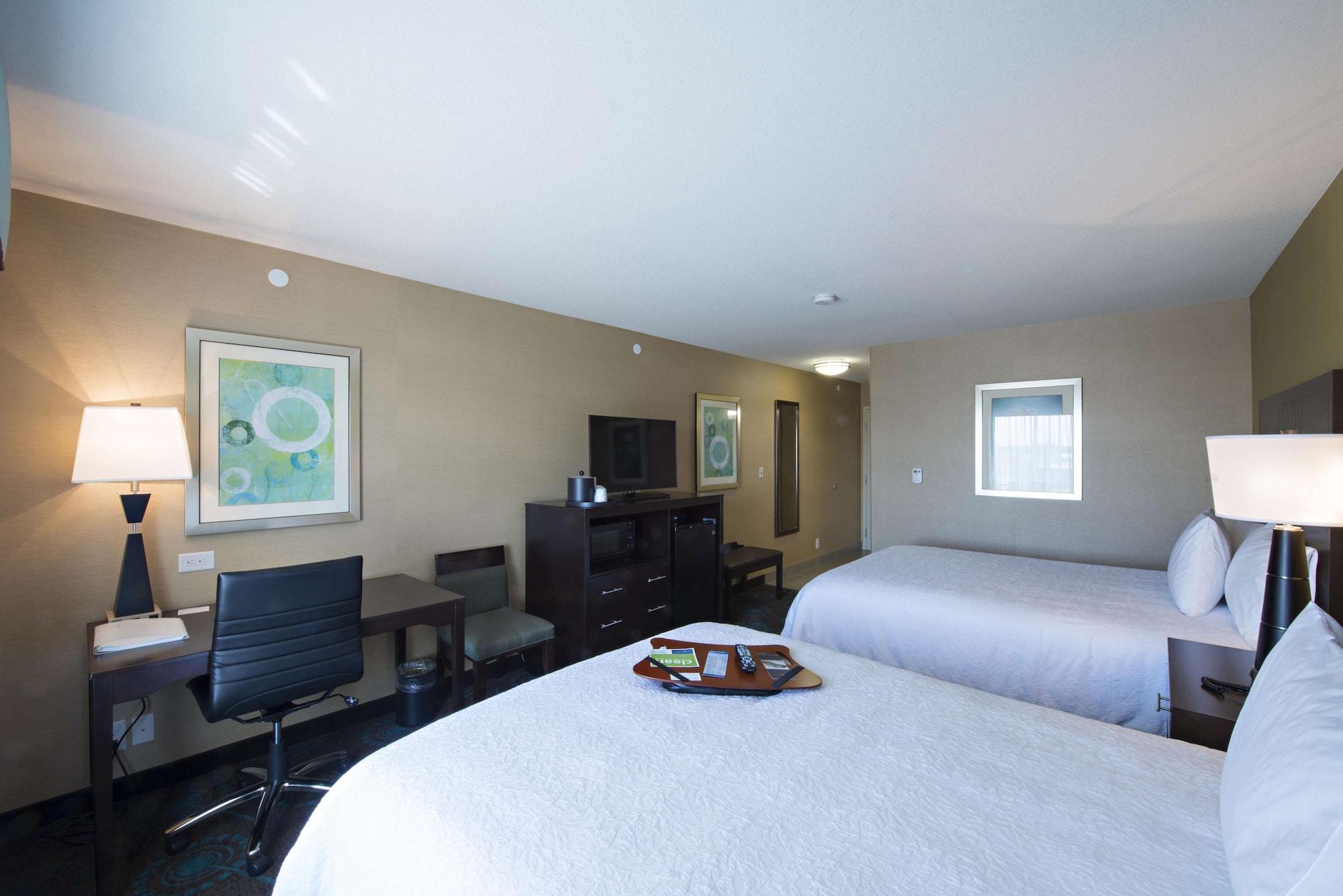 Hampton Inn Saskatoon South Exterior foto