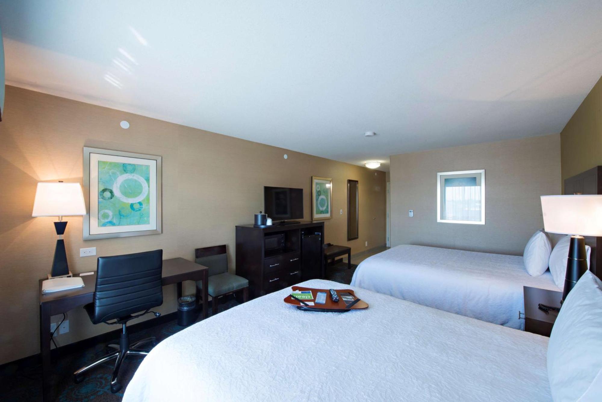 Hampton Inn Saskatoon South Exterior foto